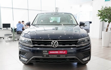 Volkswagen Tiguan II, 2017 год, 1 925 000 рублей, 6 фотография