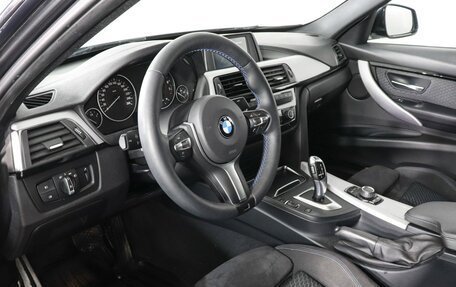 BMW 3 серия, 2017 год, 2 247 000 рублей, 11 фотография