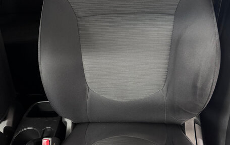 Hyundai Solaris II рестайлинг, 2016 год, 887 000 рублей, 22 фотография