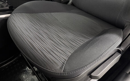 Hyundai Solaris II рестайлинг, 2016 год, 887 000 рублей, 25 фотография