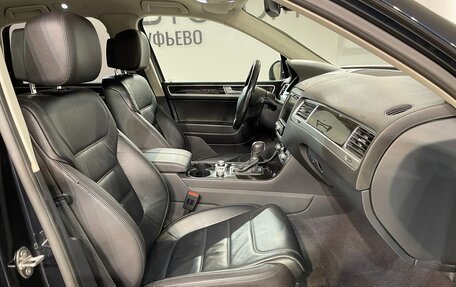 Volkswagen Touareg III, 2017 год, 3 397 000 рублей, 14 фотография