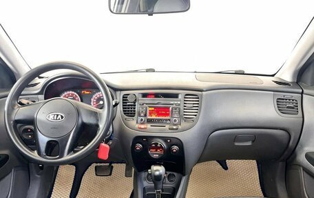 KIA Rio II, 2011 год, 647 000 рублей, 10 фотография