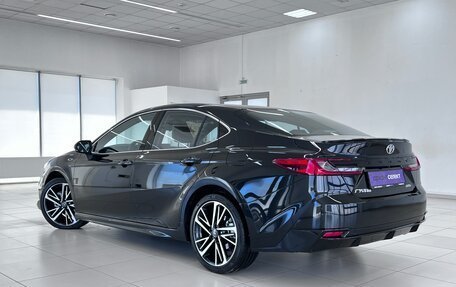 Toyota Camry, 2024 год, 3 950 000 рублей, 4 фотография