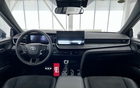 Toyota Camry, 2024 год, 3 950 000 рублей, 16 фотография