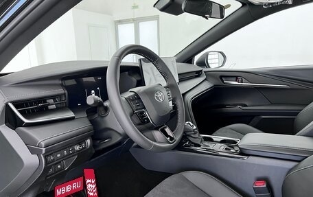 Toyota Camry, 2024 год, 3 950 000 рублей, 14 фотография