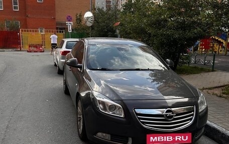 Opel Insignia II рестайлинг, 2013 год, 900 000 рублей, 2 фотография