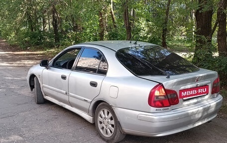 Mitsubishi Carisma I, 2000 год, 145 000 рублей, 8 фотография