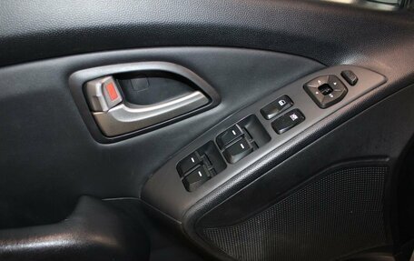 Hyundai ix35 I рестайлинг, 2010 год, 1 317 000 рублей, 10 фотография