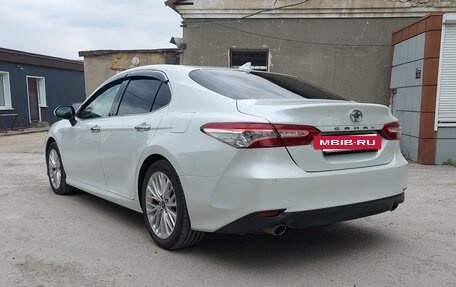Toyota Camry, 2018 год, 2 850 000 рублей, 12 фотография