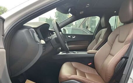 Volvo XC60 II, 2021 год, 3 500 000 рублей, 6 фотография