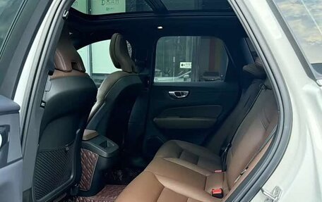 Volvo XC60 II, 2022 год, 3 750 000 рублей, 7 фотография