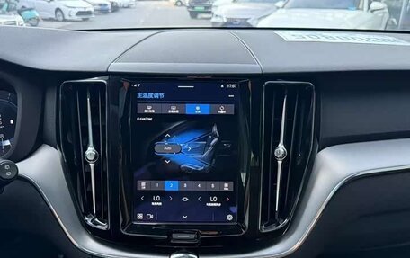 Volvo XC60 II, 2022 год, 3 750 000 рублей, 11 фотография