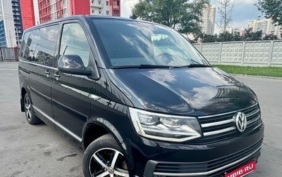Volkswagen Multivan T6 рестайлинг, 2017 год, 3 150 000 рублей, 1 фотография