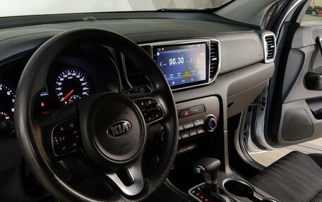 KIA Sportage IV рестайлинг, 2018 год, 1 749 000 рублей, 16 фотография