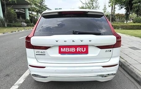 Volvo XC60 II, 2022 год, 3 100 000 рублей, 6 фотография