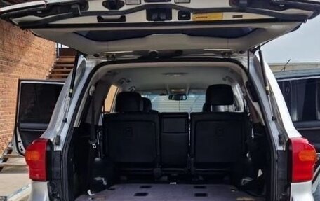 Toyota Land Cruiser 200, 2012 год, 3 790 000 рублей, 12 фотография