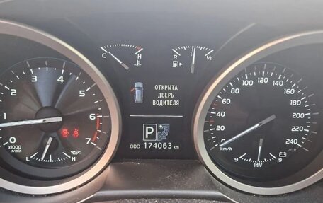 Toyota Land Cruiser 200, 2012 год, 3 790 000 рублей, 15 фотография