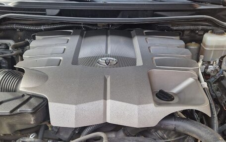 Toyota Land Cruiser 200, 2012 год, 3 790 000 рублей, 16 фотография