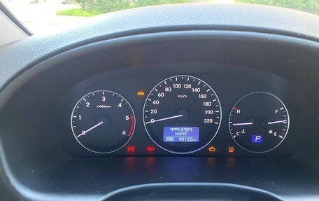 Hyundai Grand Starex Grand Starex I рестайлинг 2, 2020 год, 3 800 000 рублей, 5 фотография