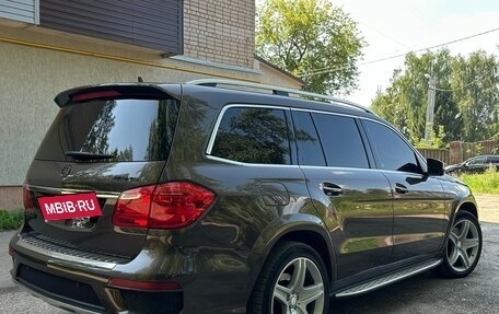 Mercedes-Benz GL-Класс, 2013 год, 3 200 000 рублей, 5 фотография
