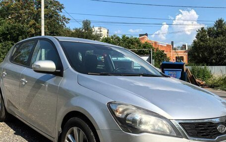KIA cee'd I рестайлинг, 2012 год, 799 000 рублей, 2 фотография