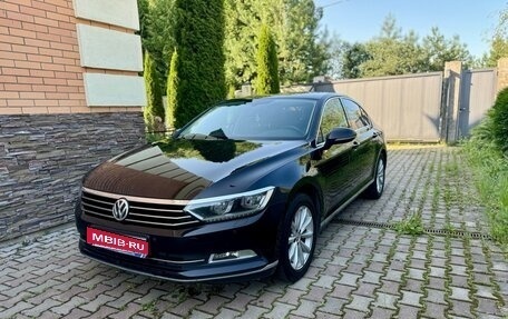 Volkswagen Passat B8 рестайлинг, 2015 год, 1 800 000 рублей, 1 фотография