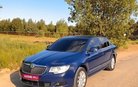 Skoda Superb III рестайлинг, 2011 год, 970 000 рублей, 1 фотография