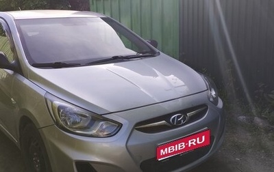 Hyundai Solaris II рестайлинг, 2011 год, 550 000 рублей, 1 фотография