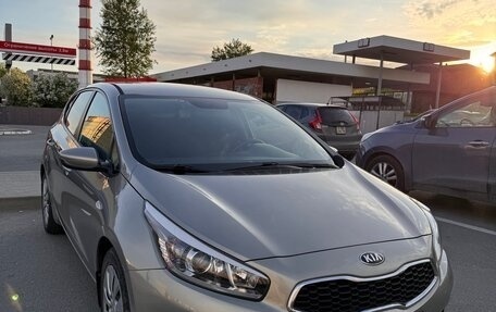 KIA cee'd III, 2012 год, 1 400 000 рублей, 1 фотография
