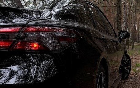 Toyota Camry, 2018 год, 2 600 000 рублей, 4 фотография