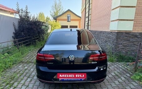 Volkswagen Passat B8 рестайлинг, 2015 год, 1 800 000 рублей, 5 фотография