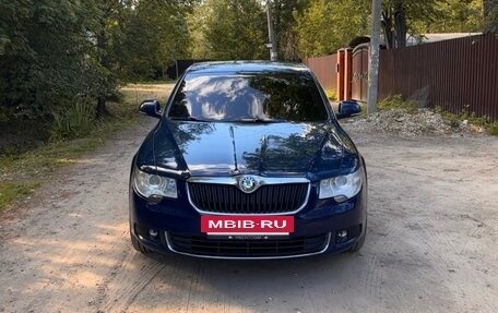 Skoda Superb III рестайлинг, 2011 год, 970 000 рублей, 18 фотография