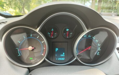 Chevrolet Cruze II, 2012 год, 700 000 рублей, 7 фотография