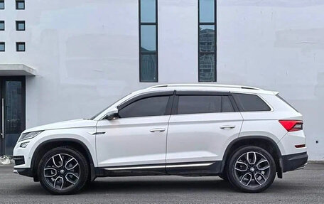 Skoda Kodiaq I, 2022 год, 1 830 999 рублей, 4 фотография