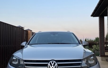 Volkswagen Touareg III, 2013 год, 2 250 000 рублей, 2 фотография