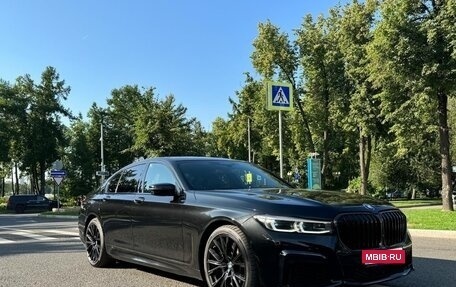 BMW 7 серия, 2020 год, 5 700 000 рублей, 1 фотография