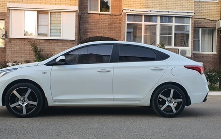 Hyundai Solaris II рестайлинг, 2018 год, 1 490 000 рублей, 16 фотография