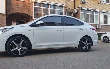 Hyundai Solaris II рестайлинг, 2018 год, 1 490 000 рублей, 18 фотография
