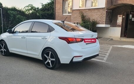 Hyundai Solaris II рестайлинг, 2018 год, 1 490 000 рублей, 15 фотография