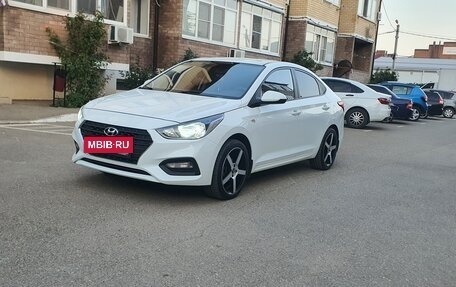 Hyundai Solaris II рестайлинг, 2018 год, 1 490 000 рублей, 7 фотография