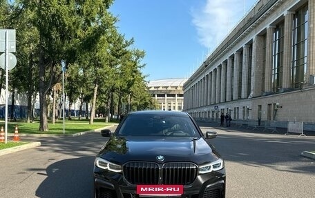 BMW 7 серия, 2020 год, 5 700 000 рублей, 2 фотография
