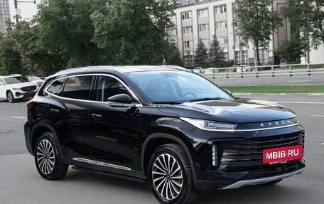 CheryExeed TXL, 2023 год, 2 680 000 рублей, 3 фотография