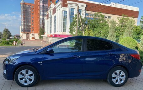 Hyundai Solaris II рестайлинг, 2015 год, 899 000 рублей, 5 фотография
