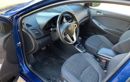Hyundai Solaris II рестайлинг, 2015 год, 899 000 рублей, 19 фотография