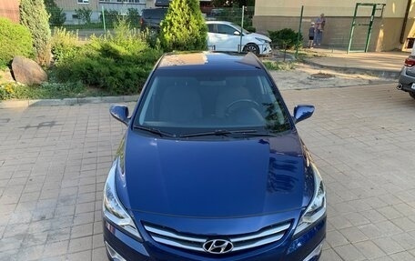 Hyundai Solaris II рестайлинг, 2015 год, 899 000 рублей, 11 фотография