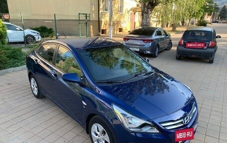 Hyundai Solaris II рестайлинг, 2015 год, 899 000 рублей, 16 фотография