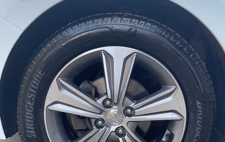 Hyundai Solaris II рестайлинг, 2019 год, 1 800 000 рублей, 6 фотография