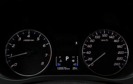 Mitsubishi Outlander III рестайлинг 3, 2019 год, 1 997 000 рублей, 15 фотография