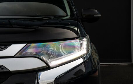 Mitsubishi Outlander III рестайлинг 3, 2019 год, 1 997 000 рублей, 23 фотография