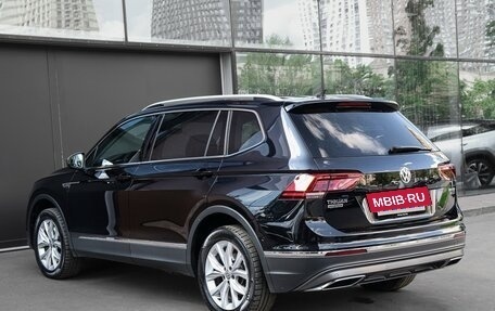 Volkswagen Tiguan II, 2019 год, 3 050 000 рублей, 7 фотография
